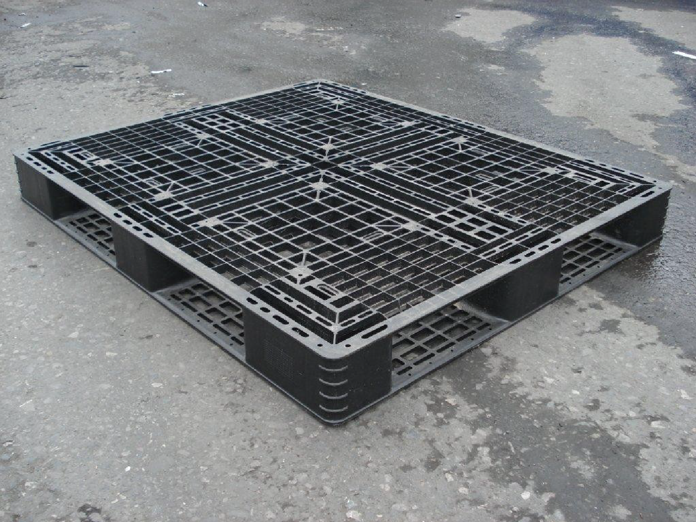 Open Deck Plastic Pallet AP1M